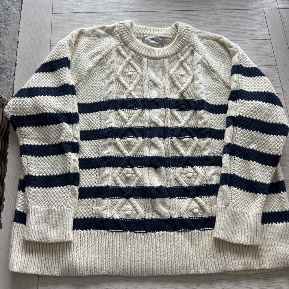 Vineyard Vines Cream and Navy Cable Knit Sweater